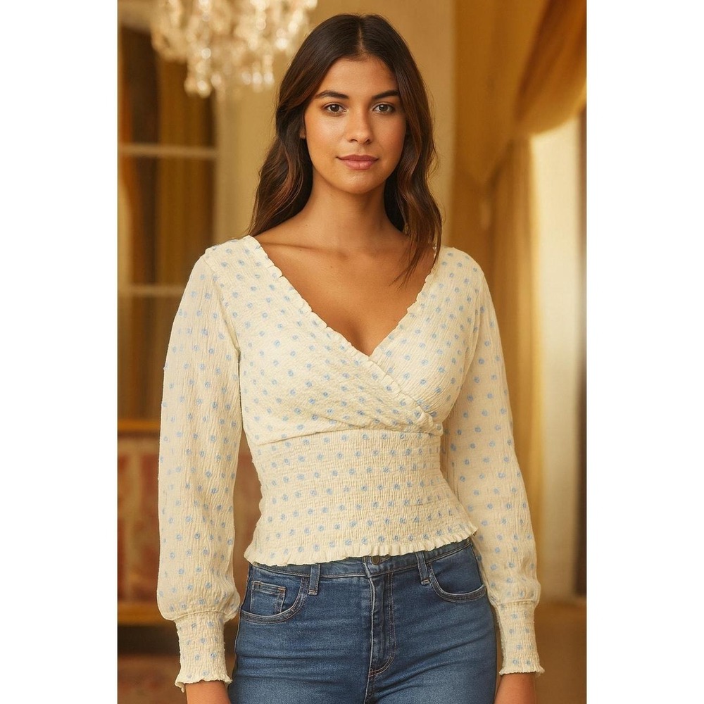 BB Dakota By Steve Madden Cream Textured Dot Top NWT Women's Medium Long Sleeve